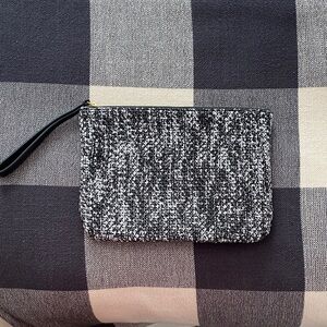 Banana Republic Black and White Wristlet